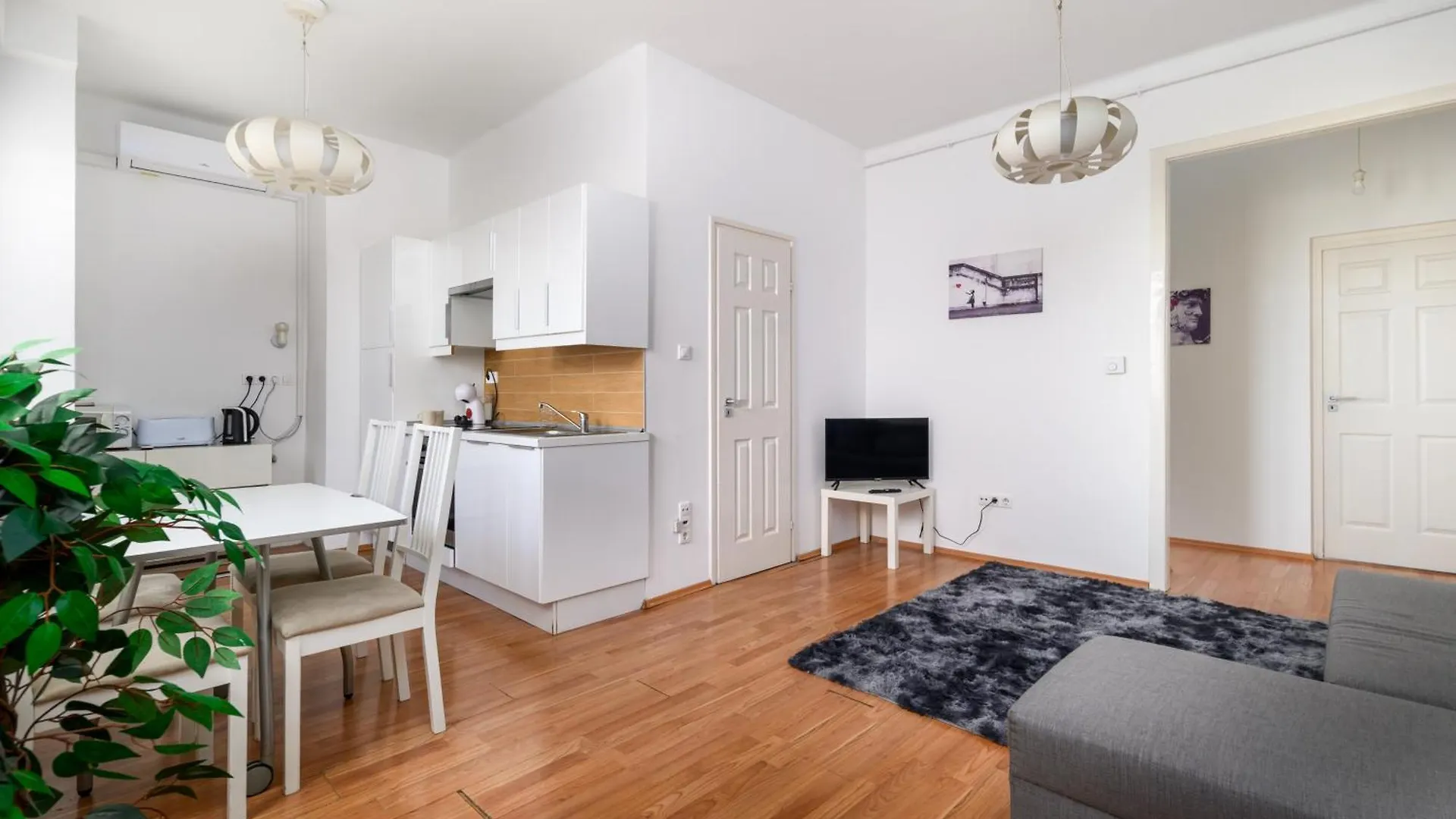 Fovam Apartment In Hear Of The City Будапешт Венгрия